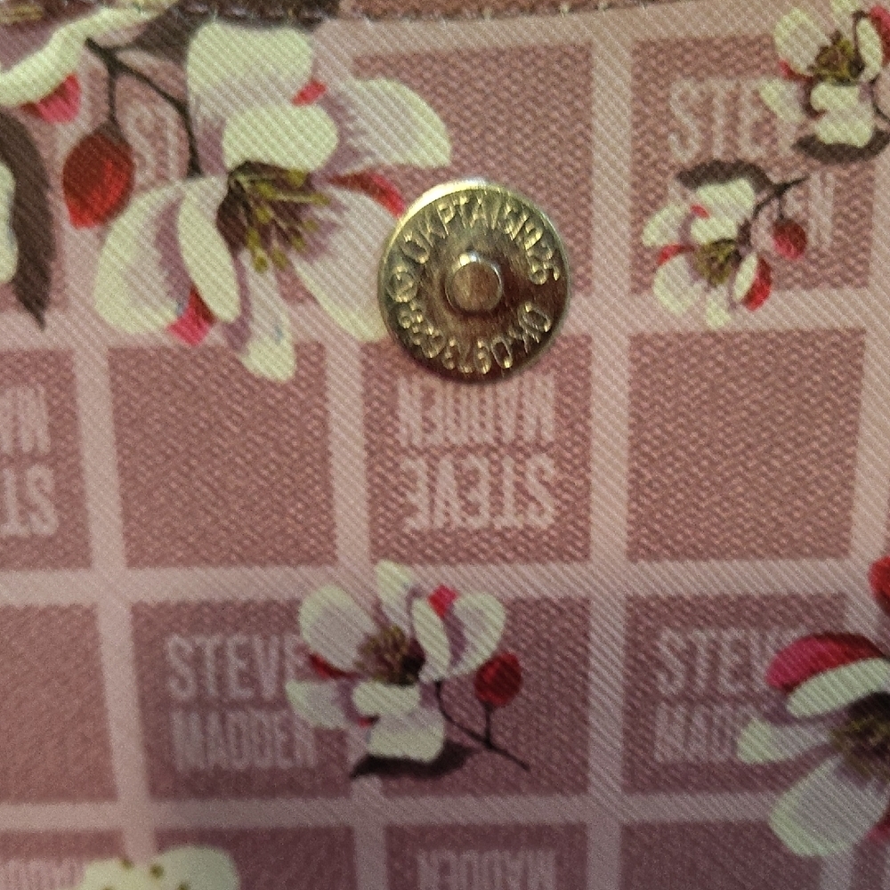 Steve Madden Pink Floral Women's Bag - Picture 11 of 15